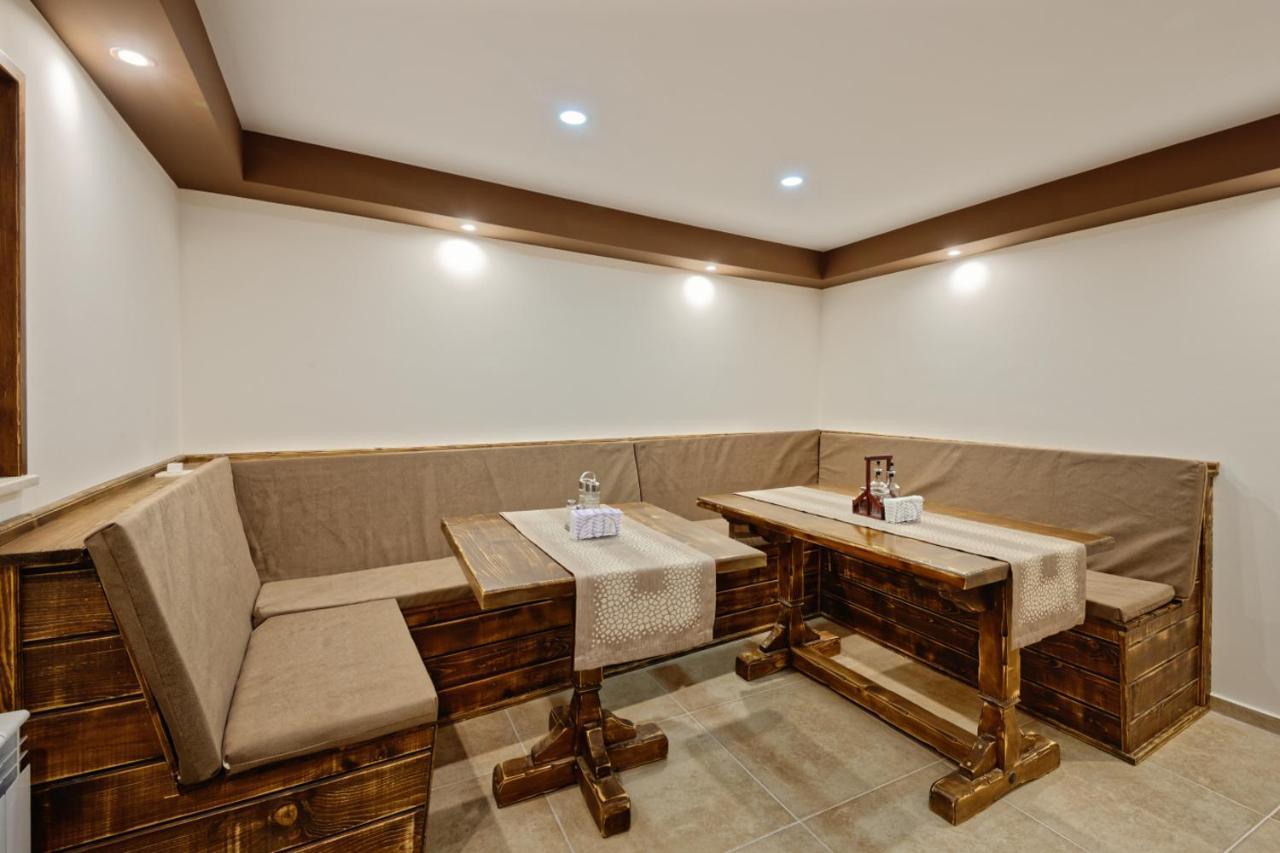 Къща За Гости Relax Hisarea Exterior foto