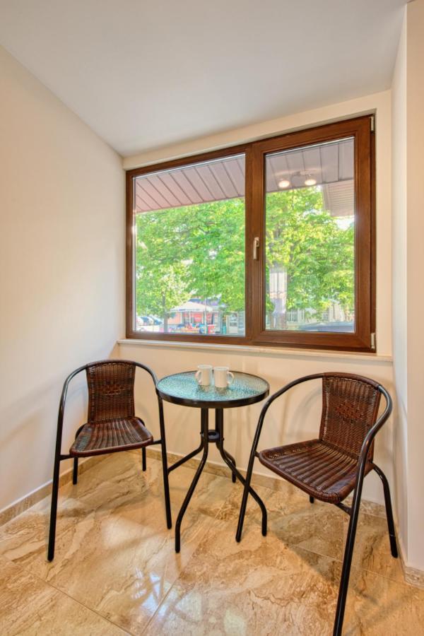 Къща За Гости Relax Hisarea Exterior foto
